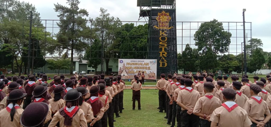 Kemah Besar Gudep 01.019-01.20 pangkalan  SMP Negeri  2  Salatiga di Batalyon Infanteri Pandawa 411 Kota Salatiga.